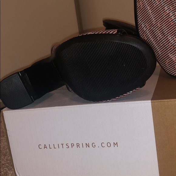 Multi colored bootie - Picture 2 of 2